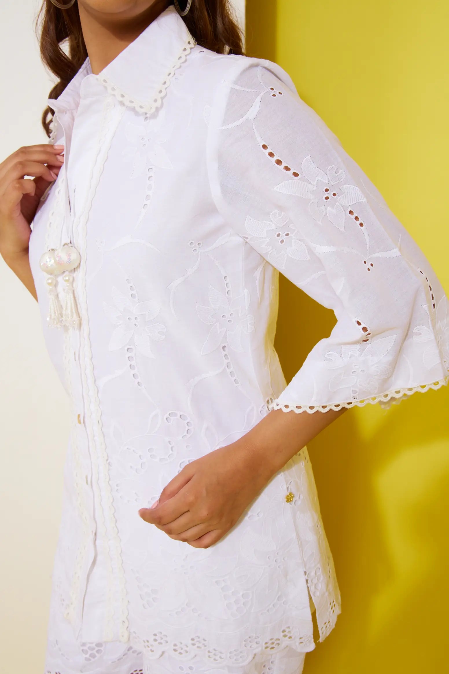 SIMPLYWHITE cotton schiffly set