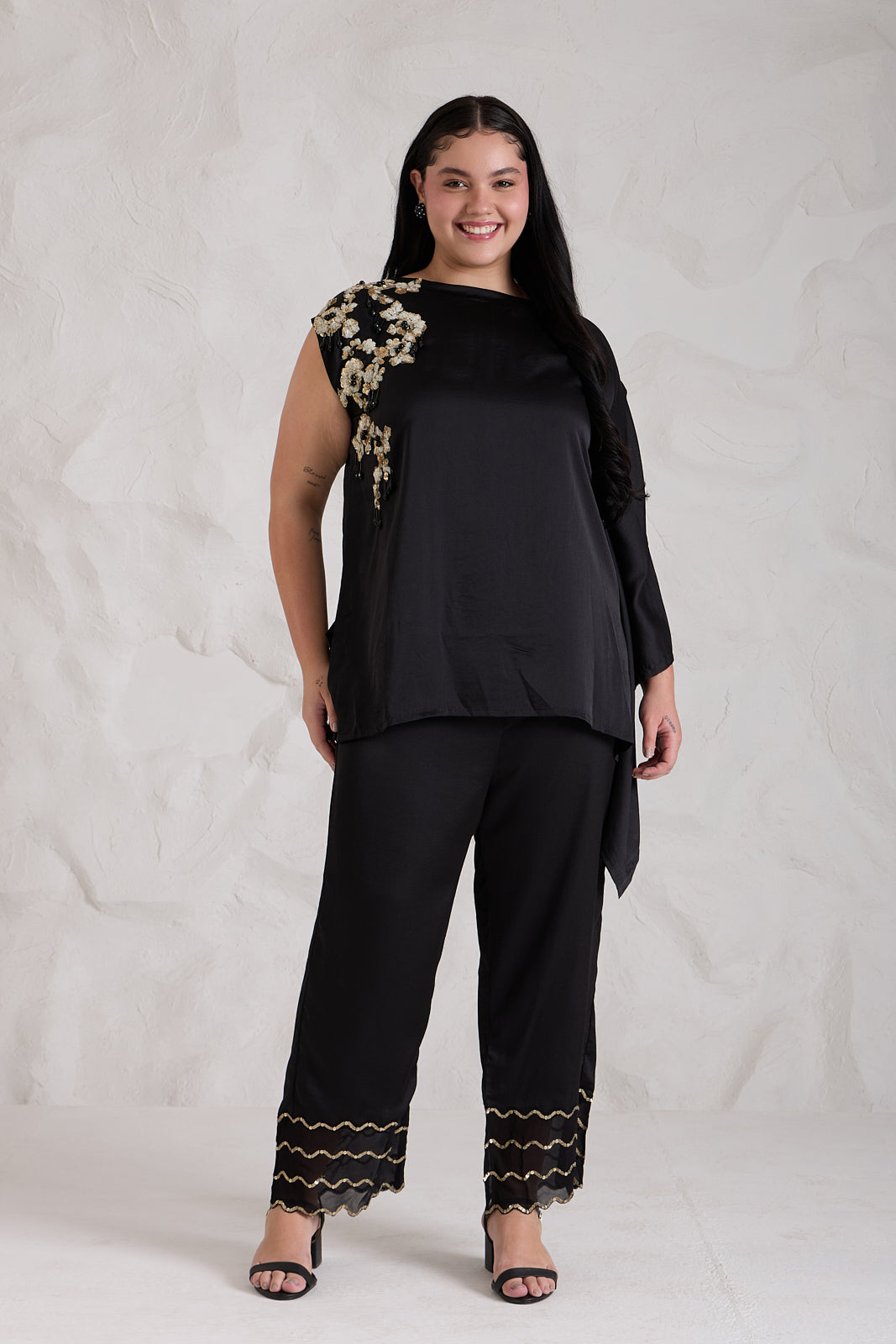 DRESSY crepe satin set