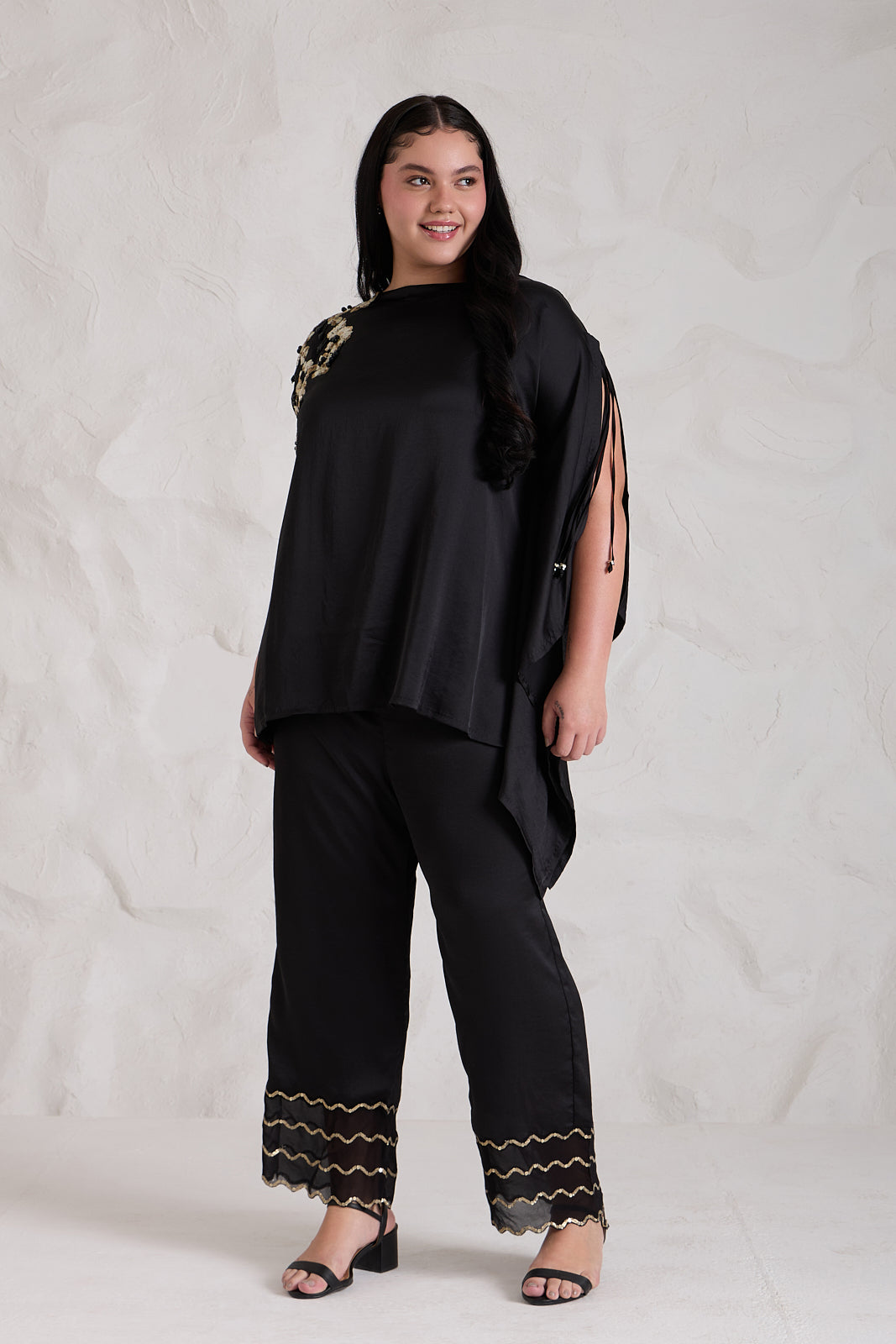 DRESSY crepe satin set