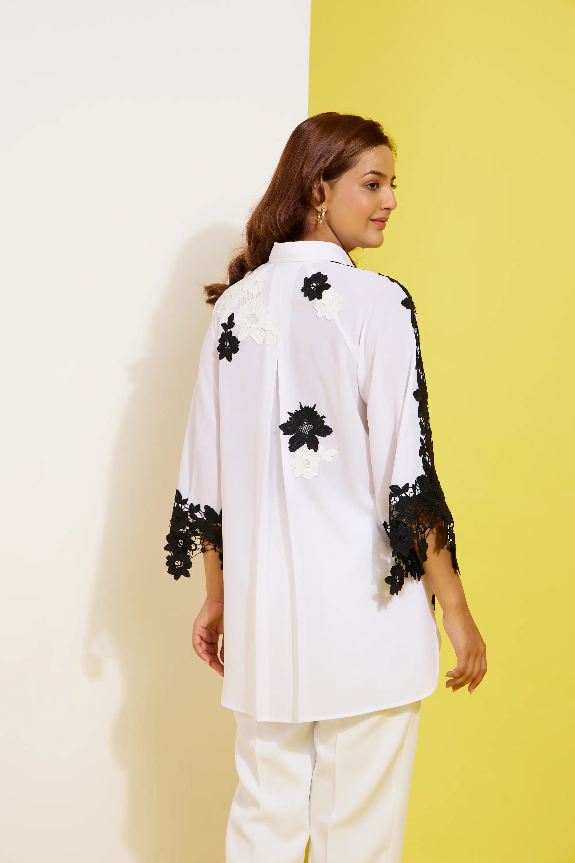 YIN&YANG formal white and black shirt