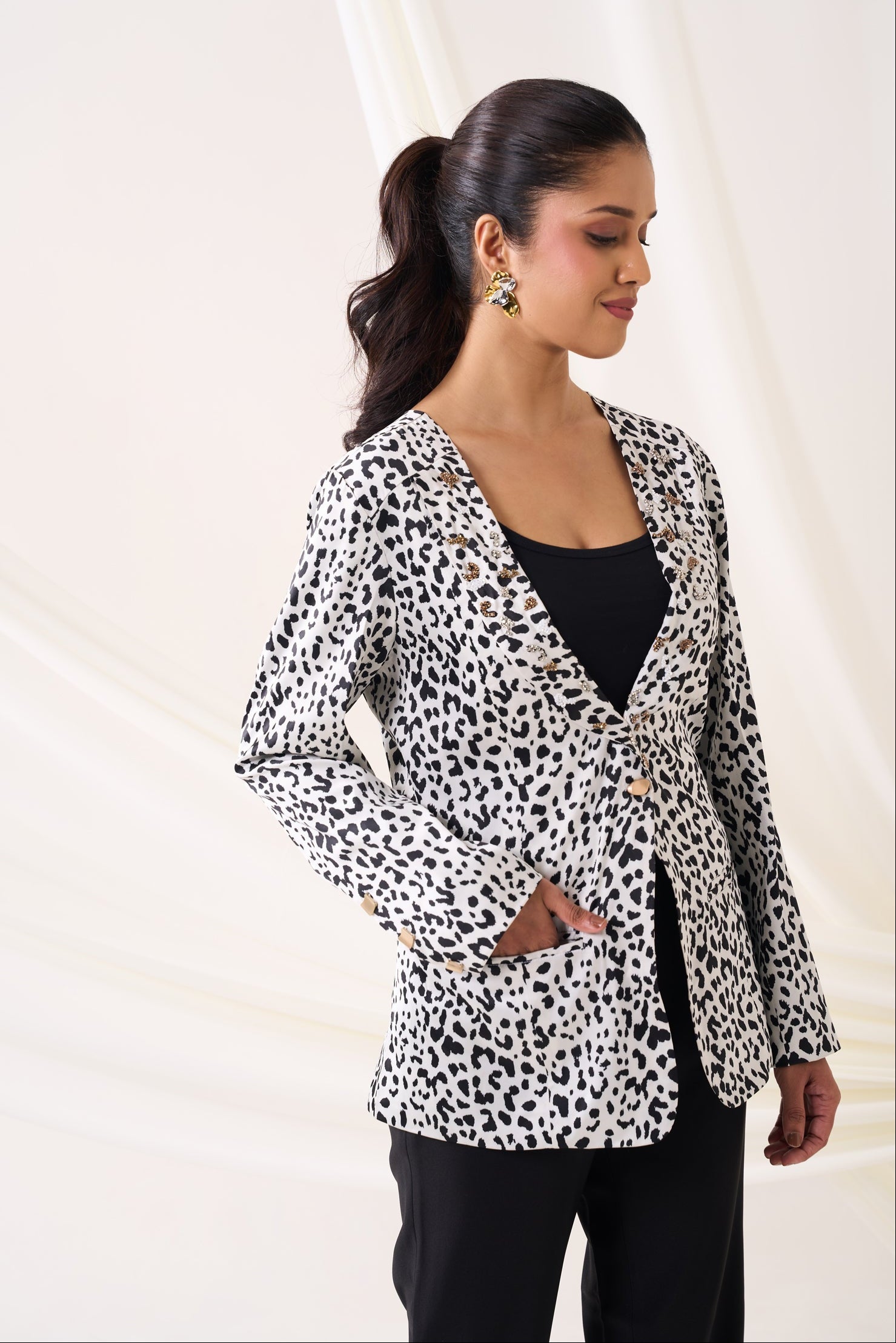 LEOPARD SATIN JACKET