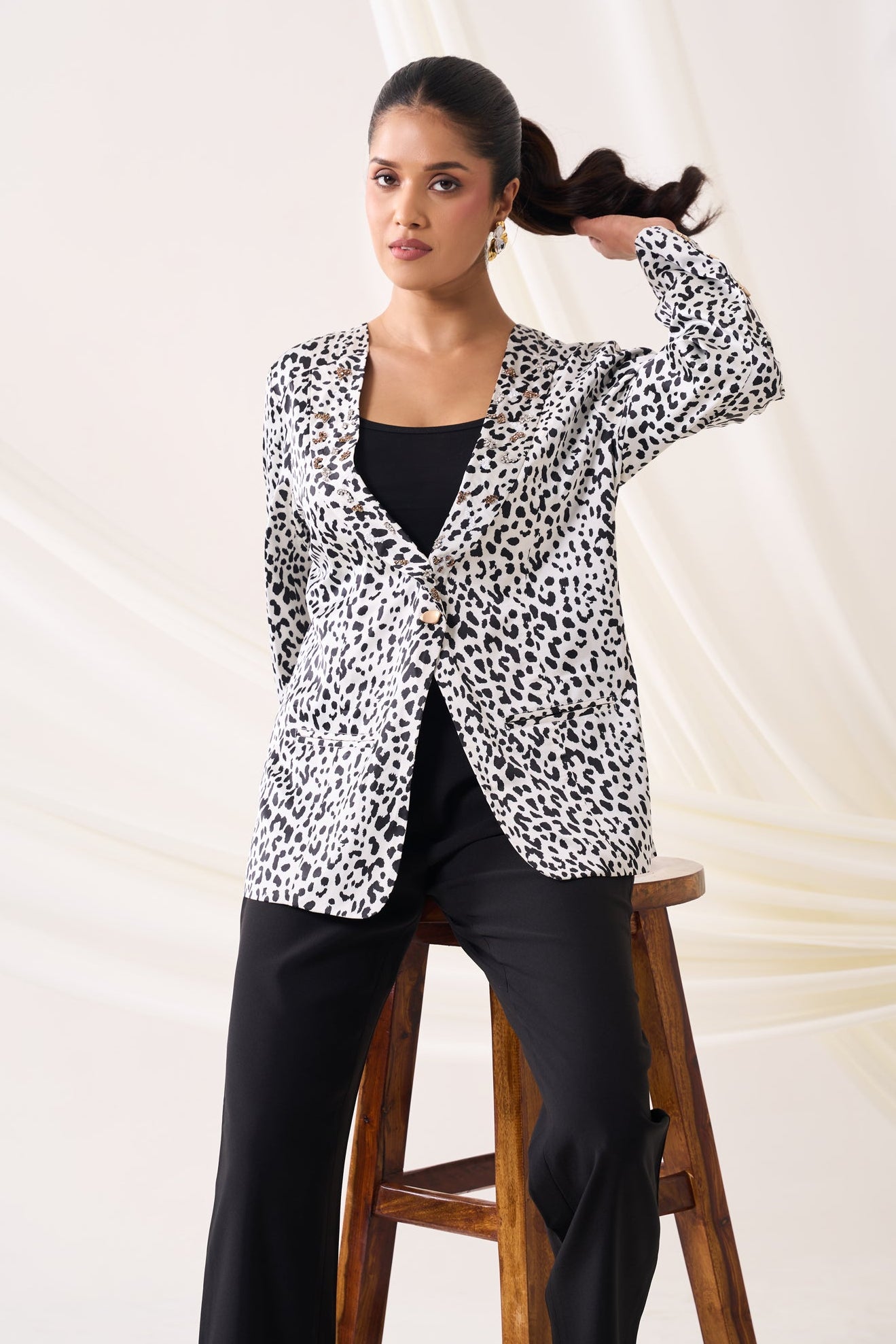LEOPARD SATIN JACKET