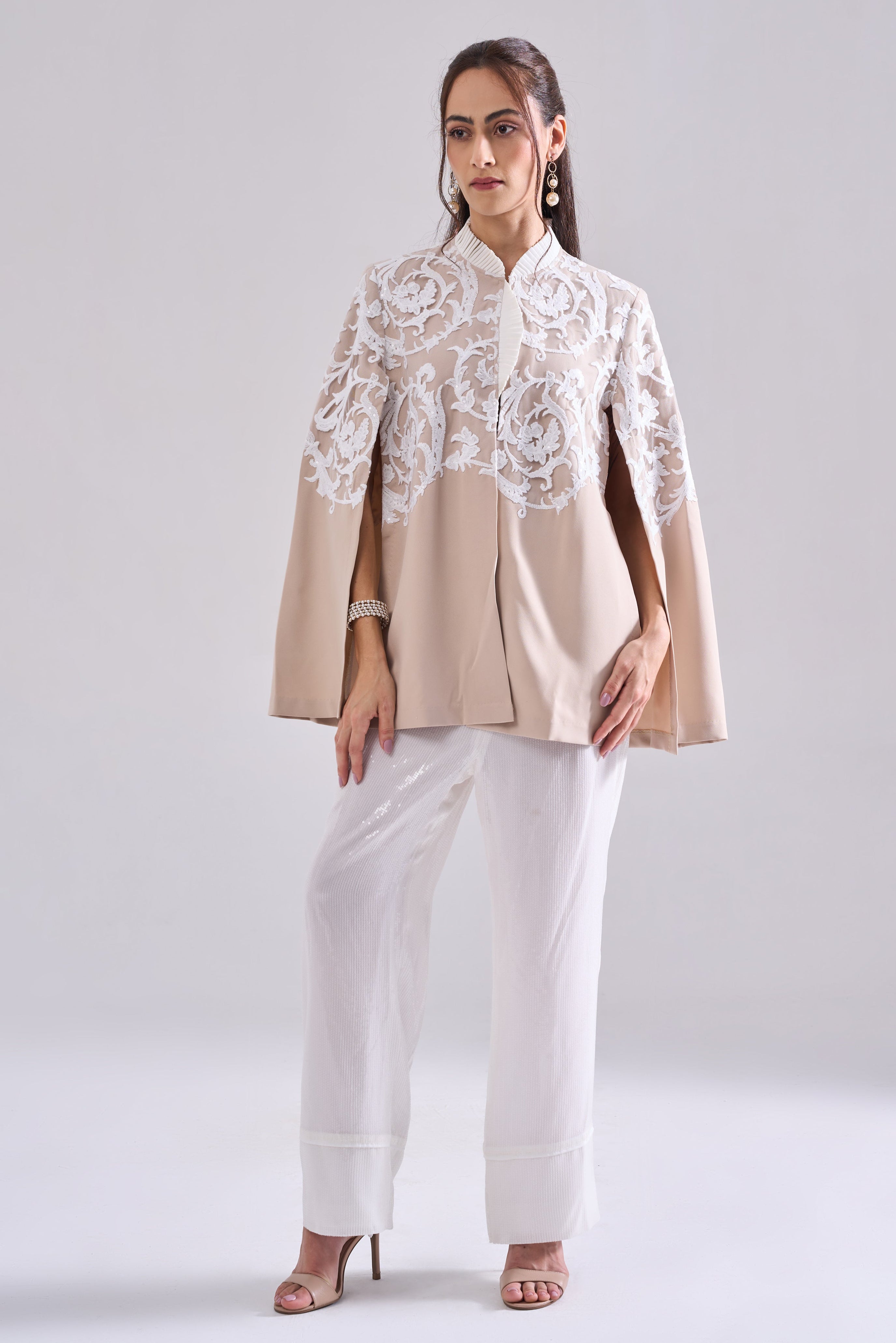 SYMPHONY lacework cape