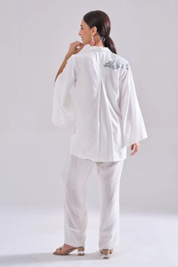 PEONY EMBROIDERED SHIRT