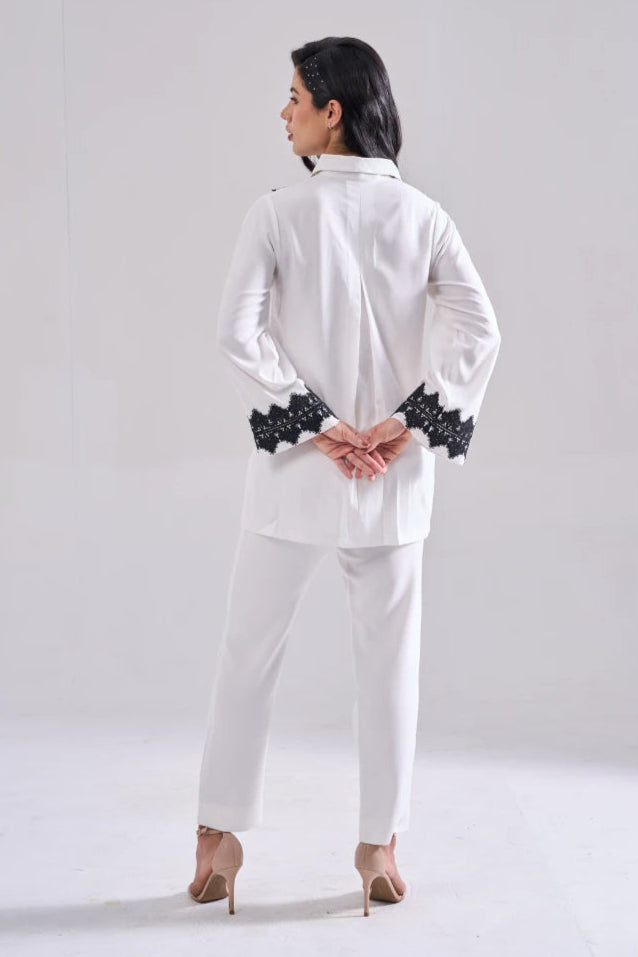 EVEN FORMAL LACE SHIRT