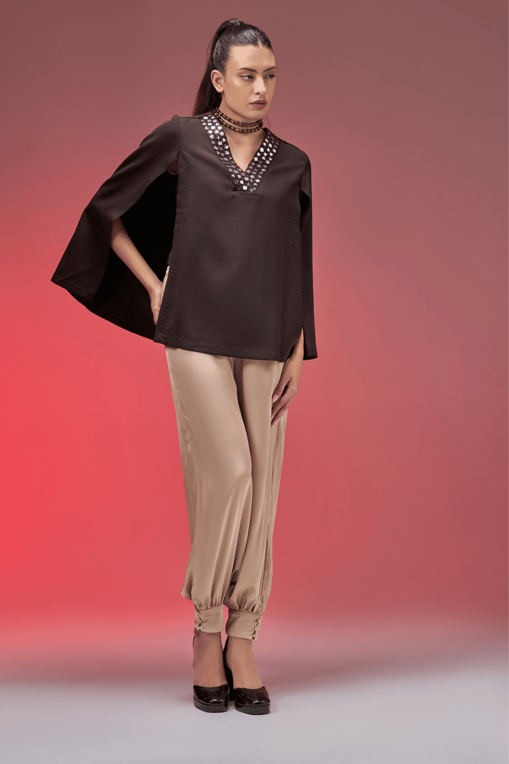 MIRROR BROWN CAPE
