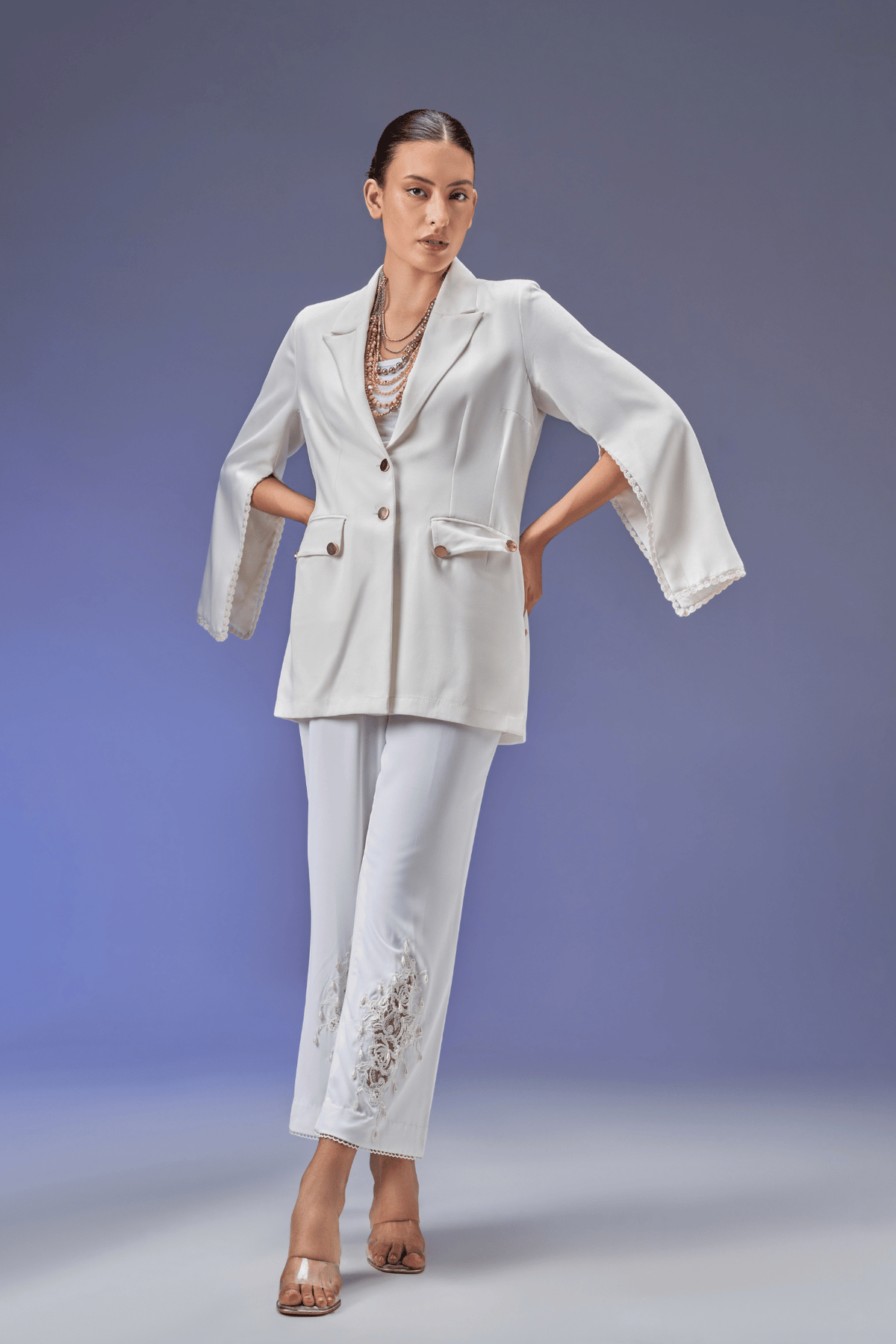 PRIME WHITE JACKET