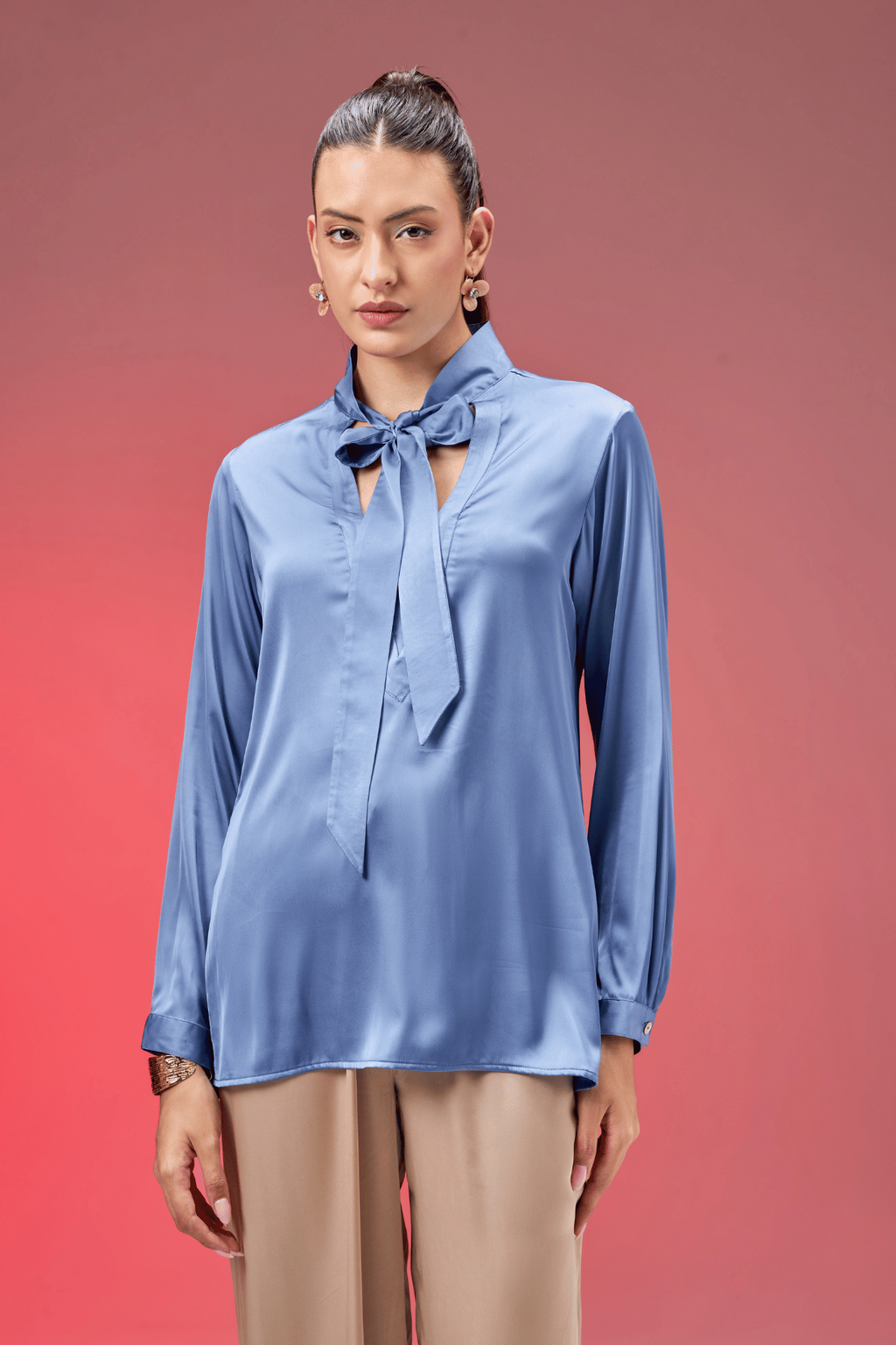 BLUE SATIN TIE TOP