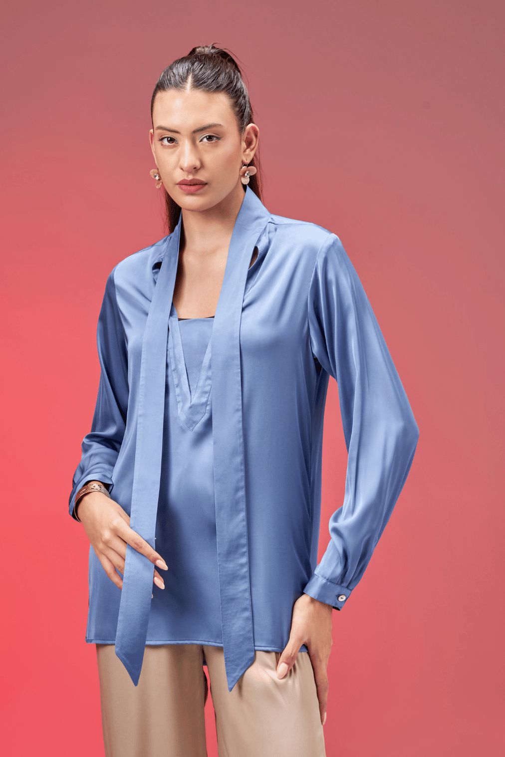 BLUE SATIN TIE TOP