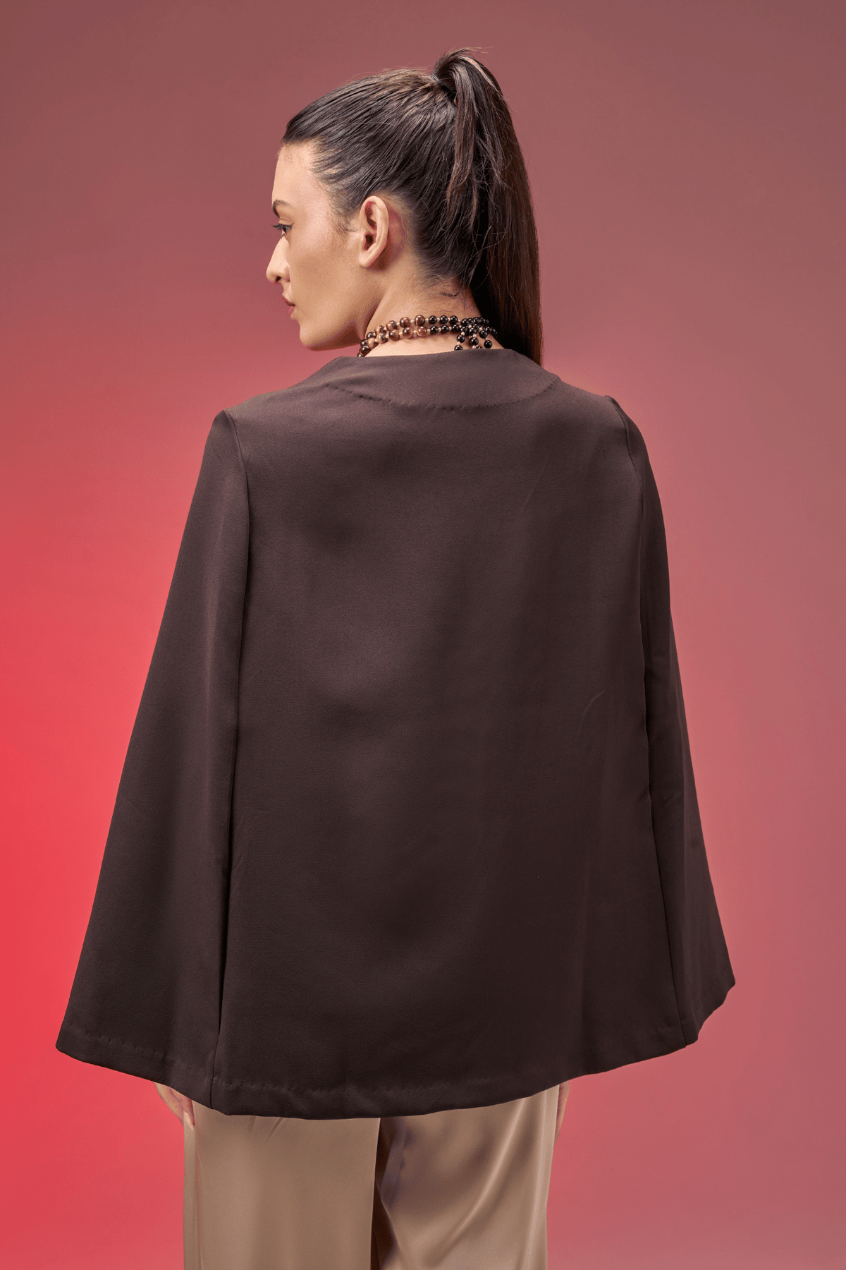 MIRROR BROWN CAPE
