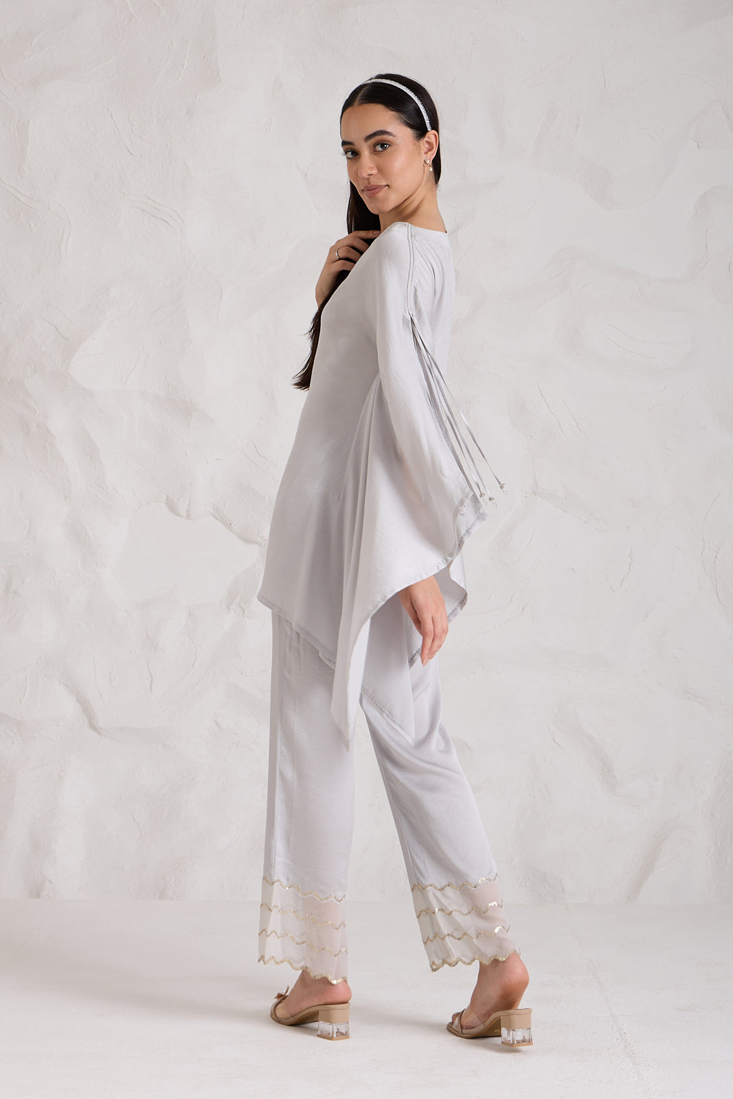 DRESSY crepe satin set