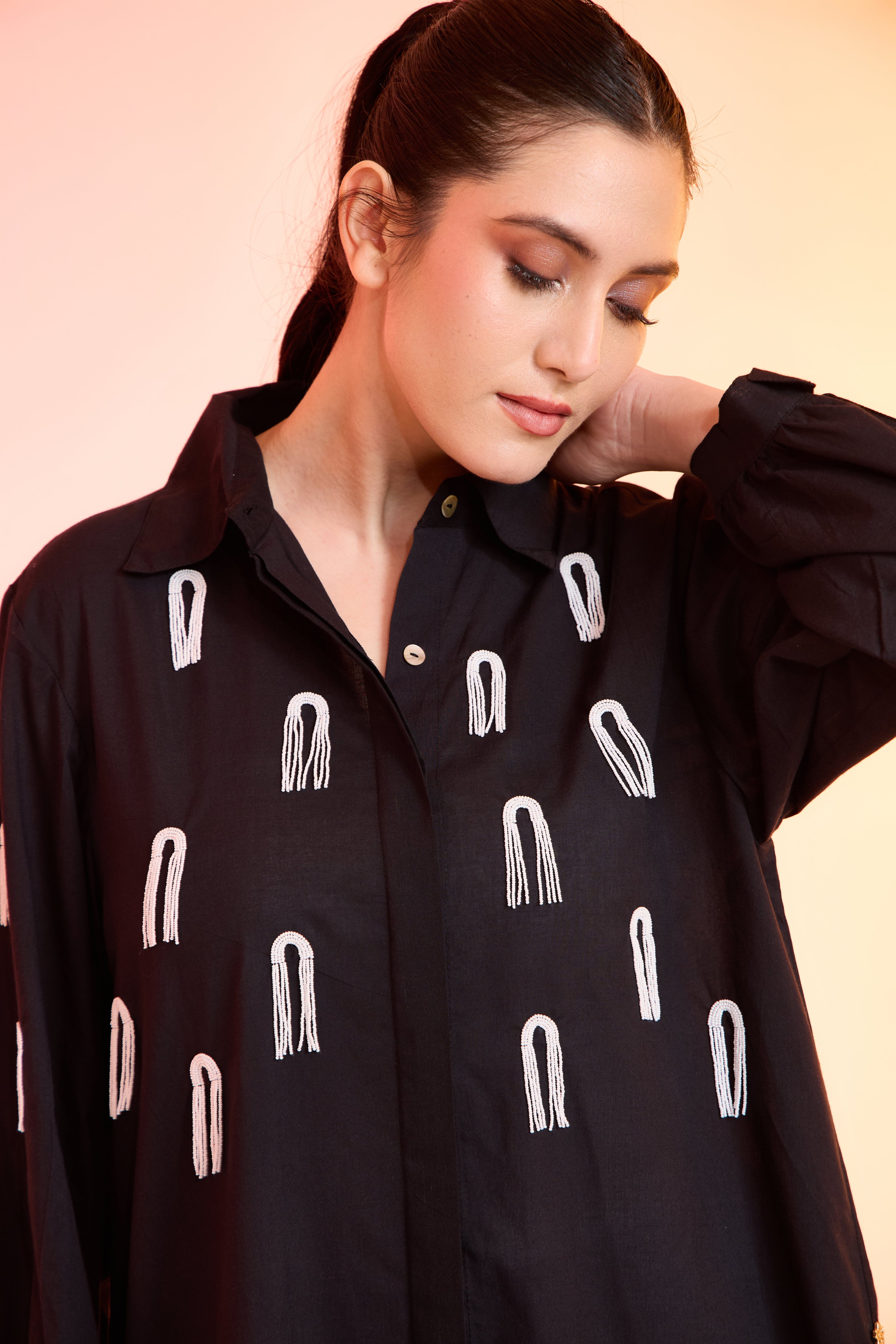 DANGLER light grey shirt in cotton — front view | Haus of Handmade