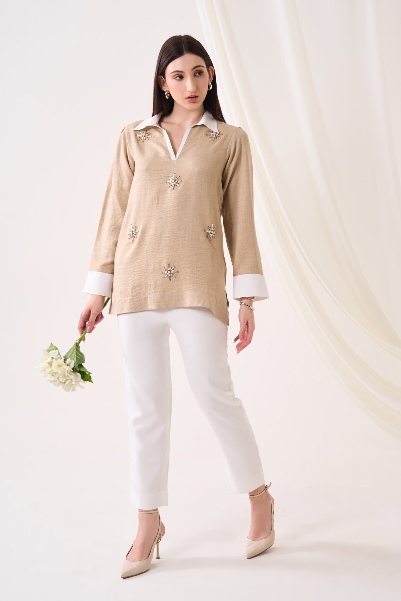 SNOWFLAKE SEQUINED TOP