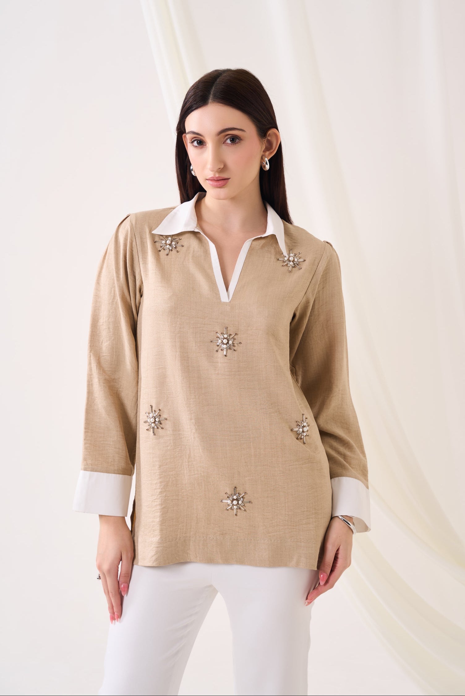 SNOWFLAKE SEQUINED TOP