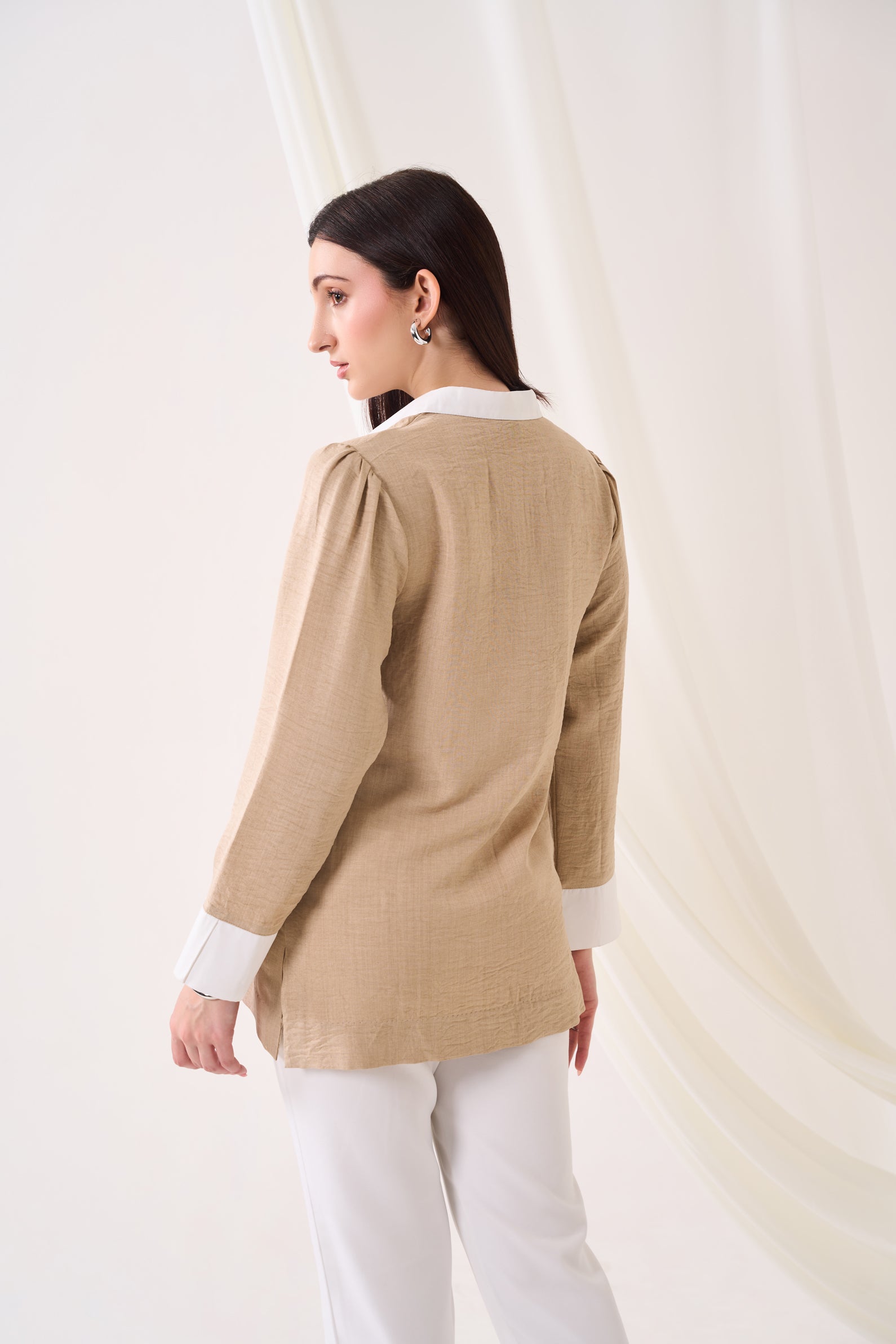 SNOWFLAKE SEQUINED TOP