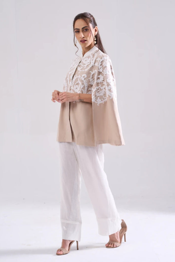 SYMPHONY lacework cape