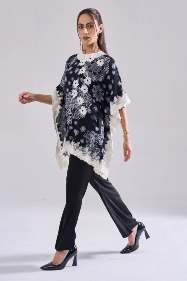 LUNA LACEWORK KAFTAN TOP