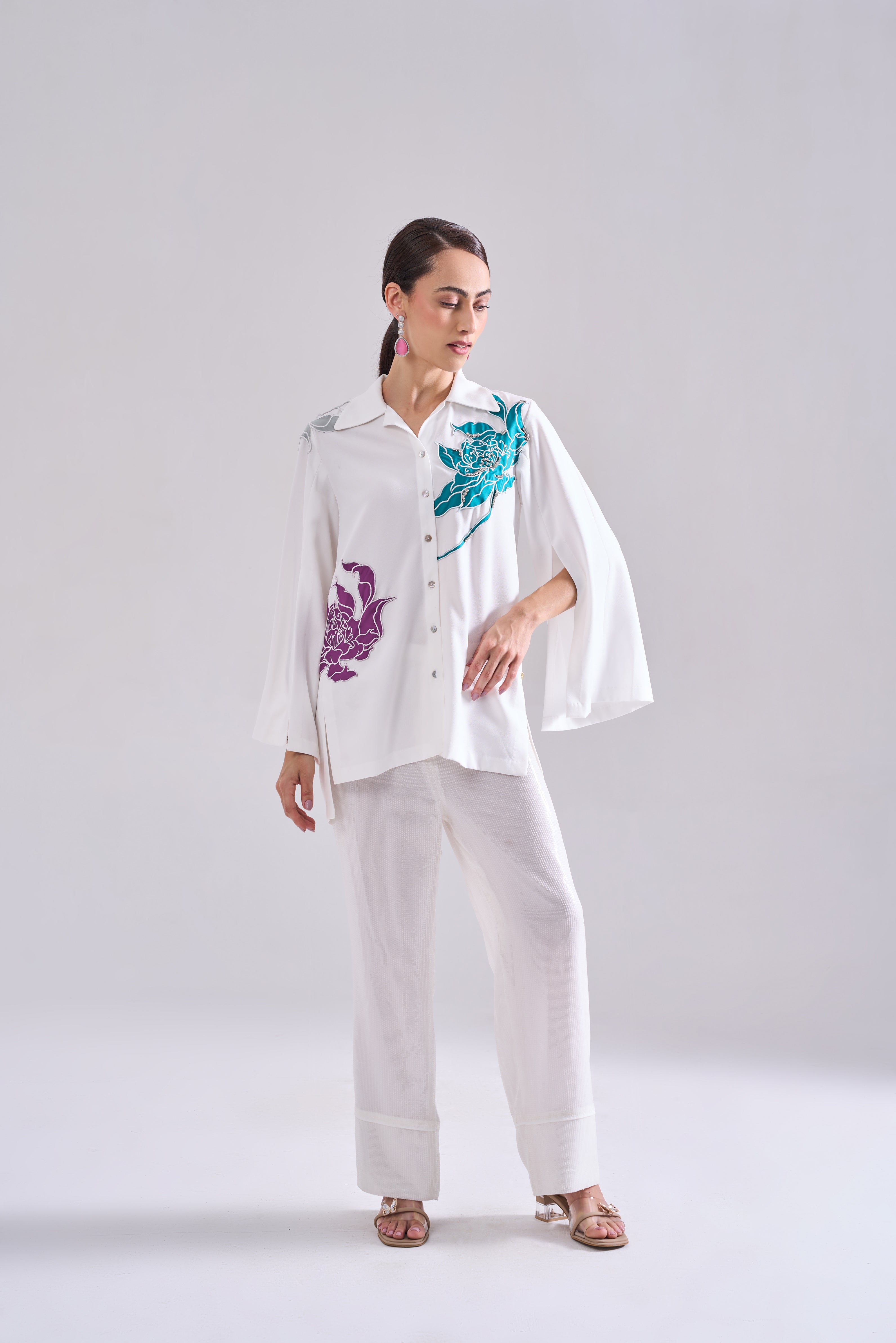 PEONY EMBROIDERED SHIRT