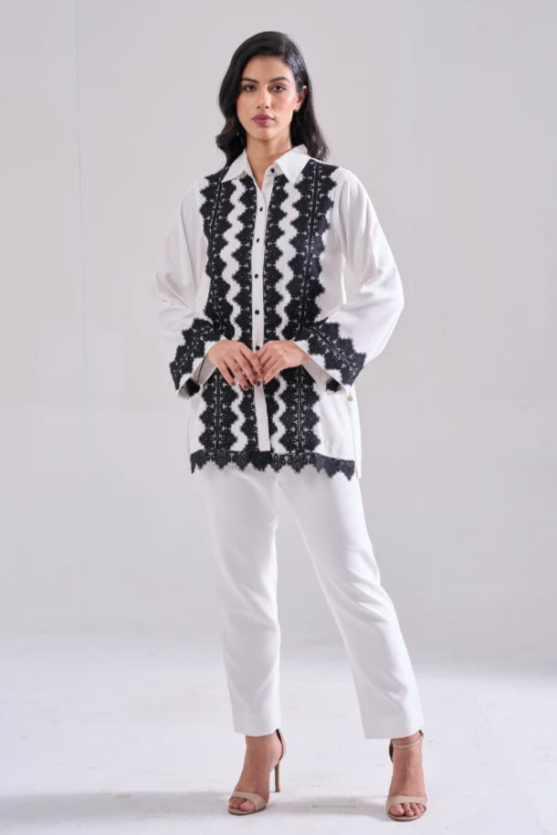 EVEN FORMAL LACE SHIRT