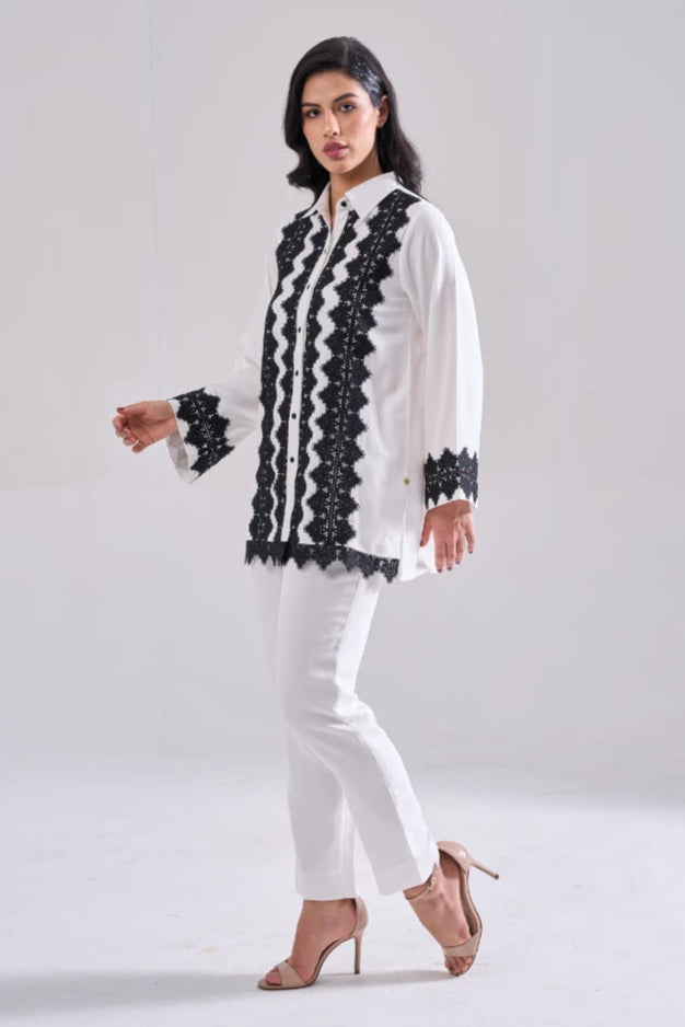 EVEN FORMAL LACE SHIRT