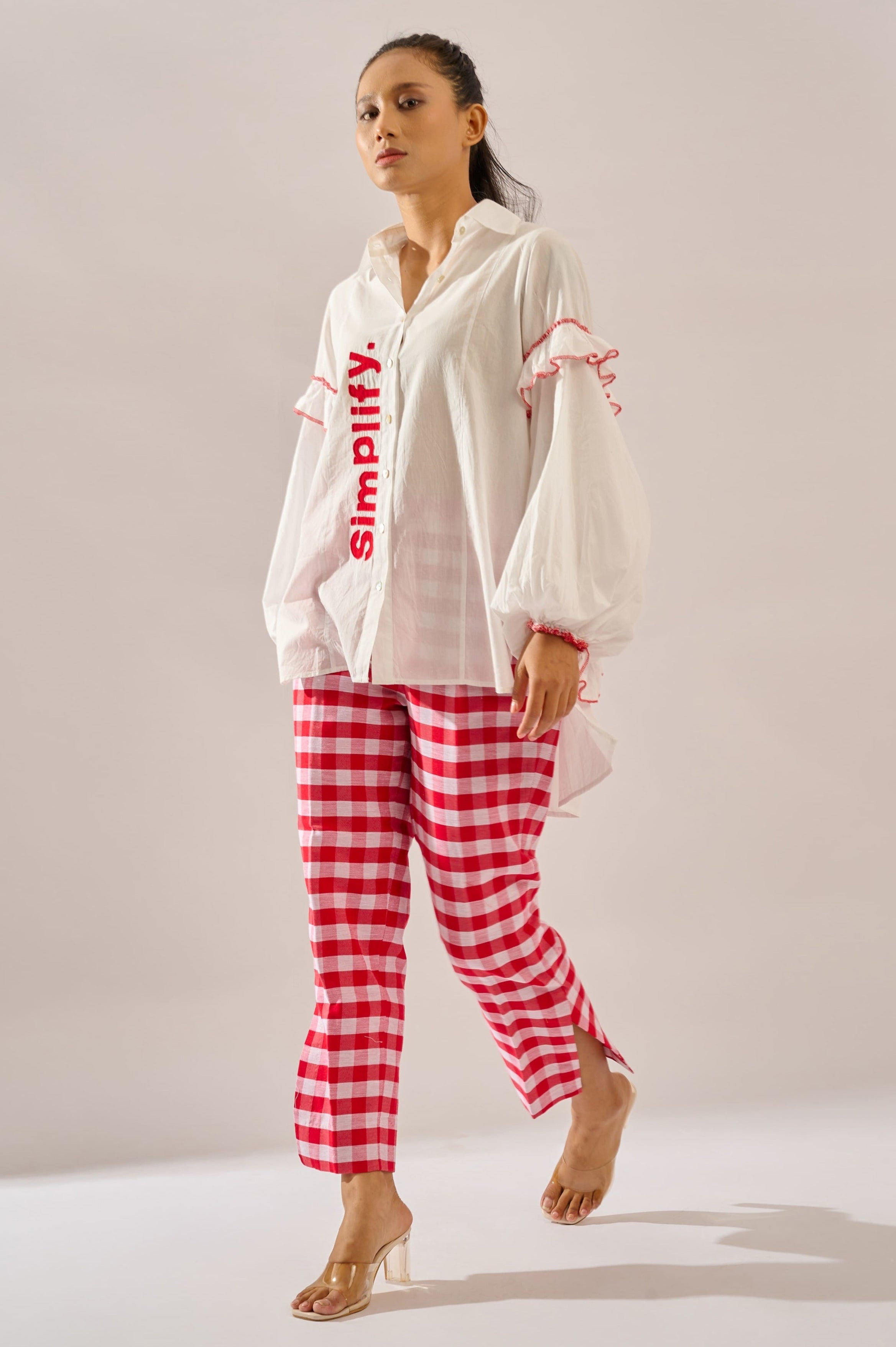Simplify Shirt in white cotton — side view | Haus of Handmade